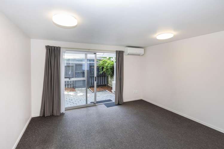 2/271 Fitzgerald Avenue Christchurch Central_5