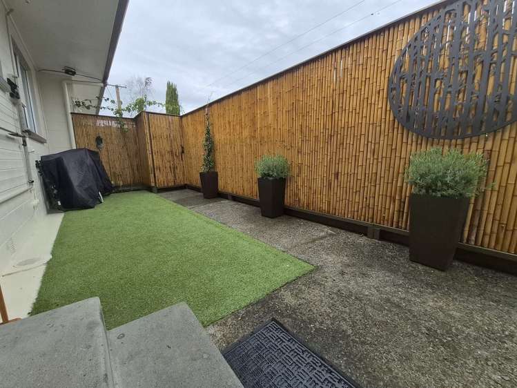 2/9 Whitley Avenue Ebdentown_8