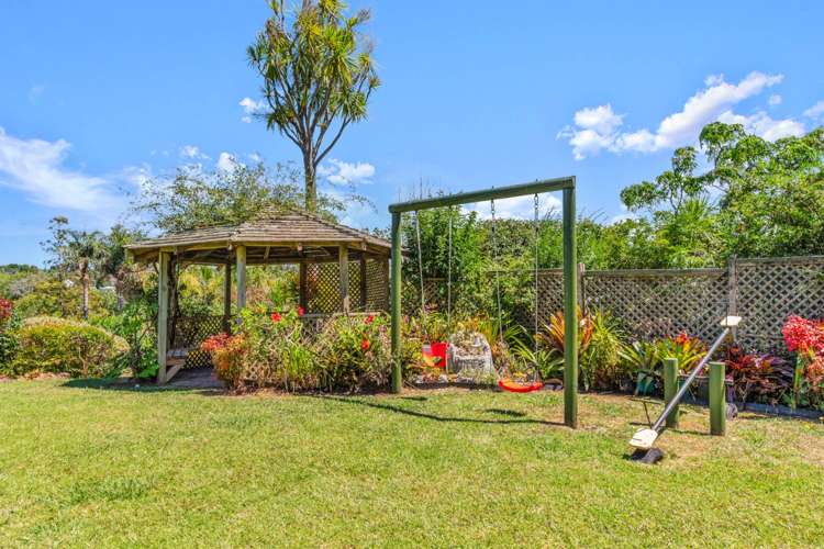 139 Golf Road Titirangi_22