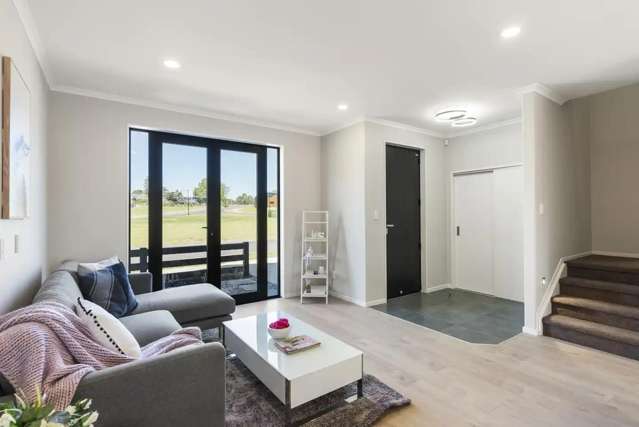 5 Lark Lane Whitford_3