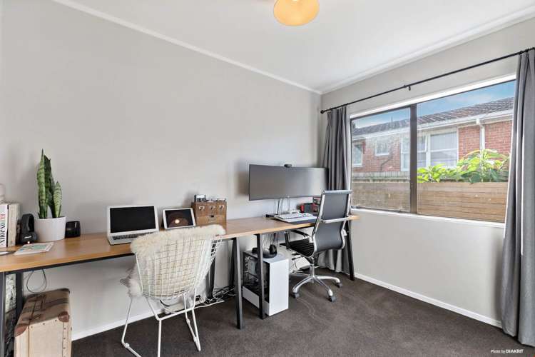 2/63 Stanley Avenue Milford_11