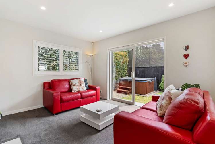 2b Richard Farrell Avenue Remuera_12