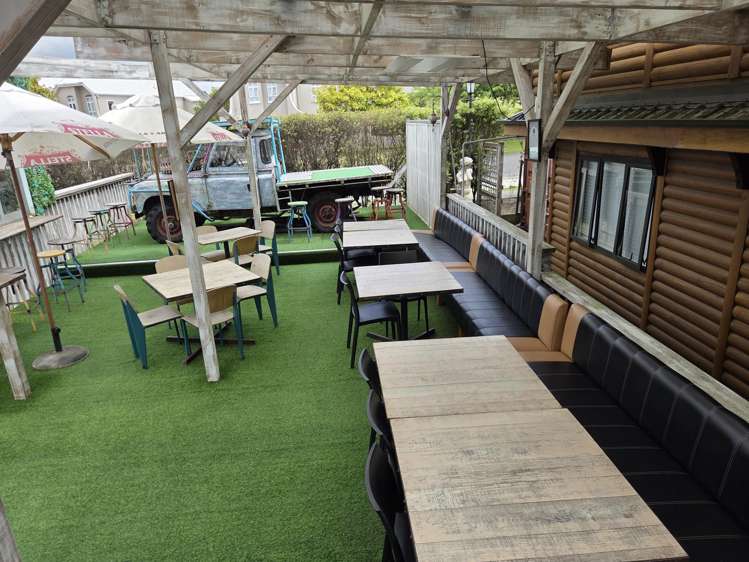 100 Lake Terrace Taupo_13