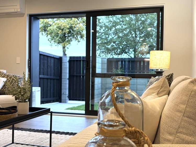 2/138 Fitzgerald Avenue_4