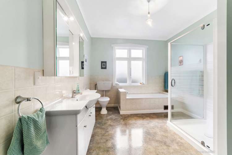 54 Donald Street Karori_7