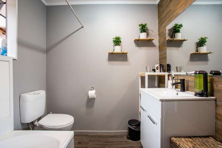 90 Fergusson Street Woodville_11