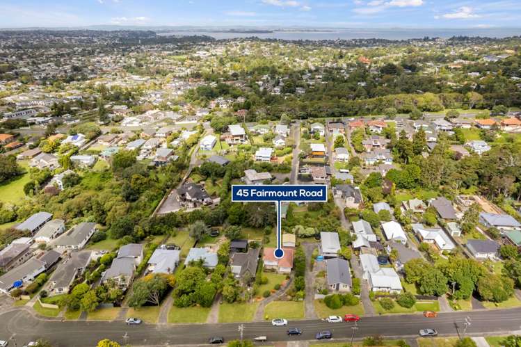 45 Fairmount Road Titirangi_23