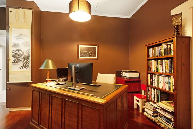 541 South Makara Road Makara_22