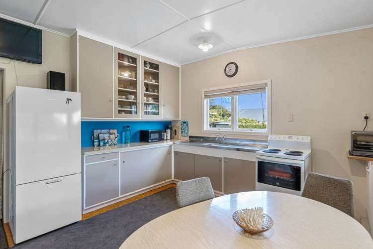 2 Longfellow Street Te Aroha_15