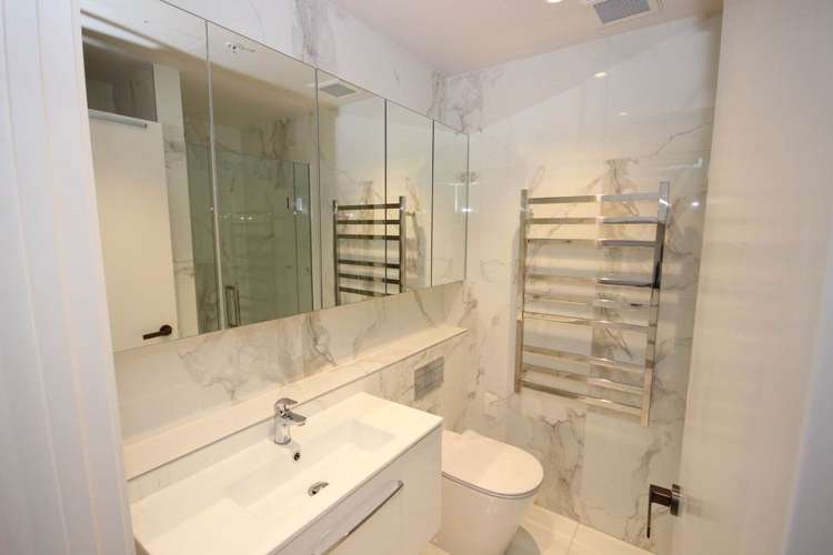 610/47 Beach Road Auckland Central_6