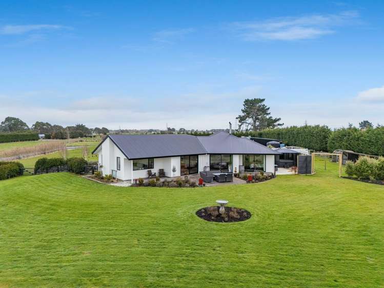 415A Flora Road East_0