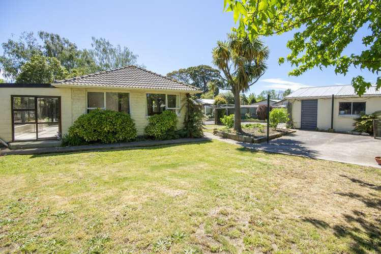 5 Collins Drive Waikuku Beach_13