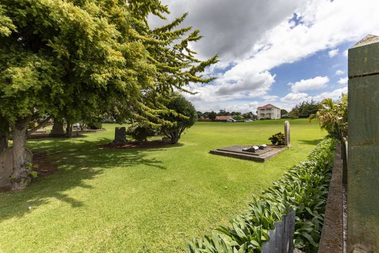 2/132 Church Street Onehunga_17