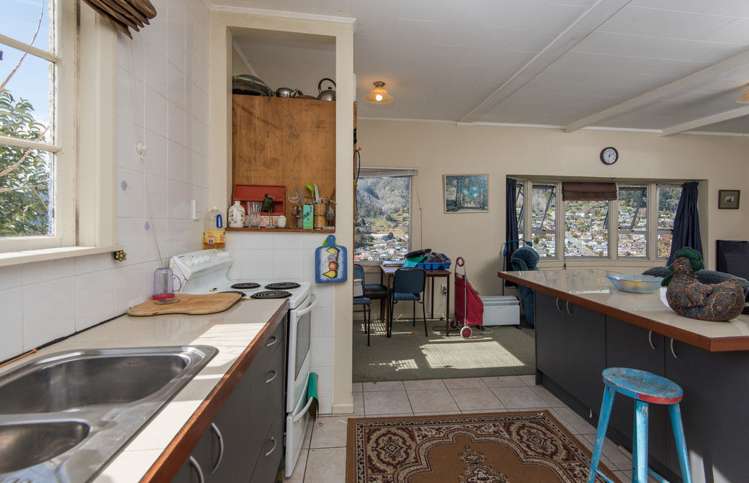 30 Jenner Road Toi Toi_5