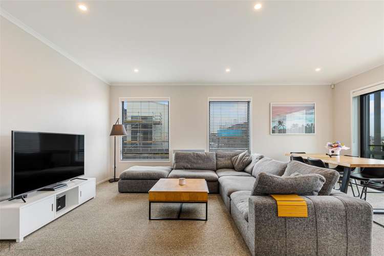 1/48 Nugget Avenue Hobsonville_9
