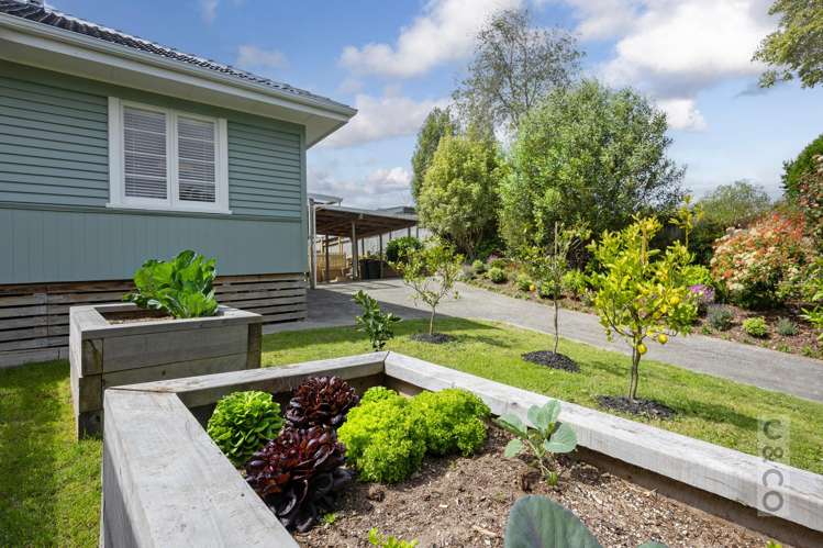 29 Cambridge Road Riverhead_9