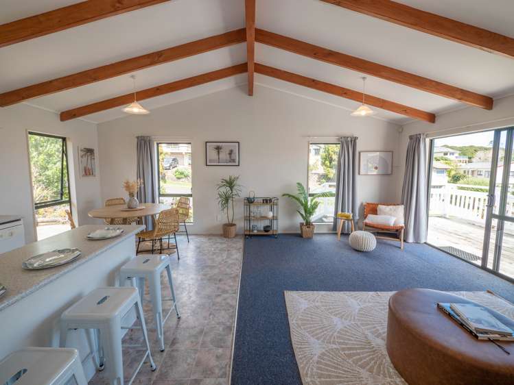 38 Stratford Drive Cable Bay_1