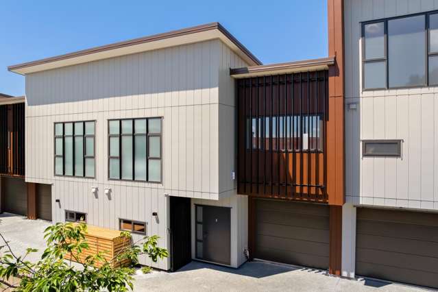 Stylish New Home with Easy Access to Everything