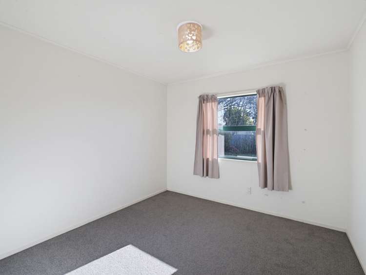 4 Lorne Place Flaxmere_23