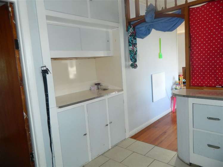 54 Gradara Avenue Otorohanga_4