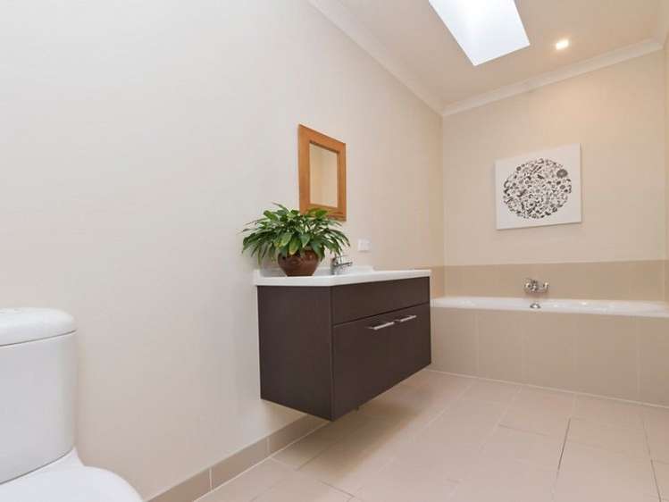 11 Granger Road Cockle Bay_19