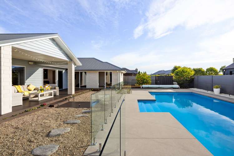 85 Alan Livingston Drive Cambridge_29