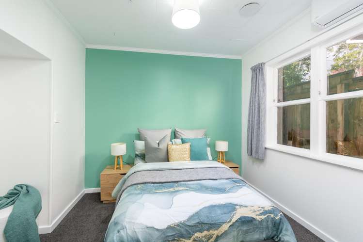 20 Jocelyn Crescent Pinehaven_12