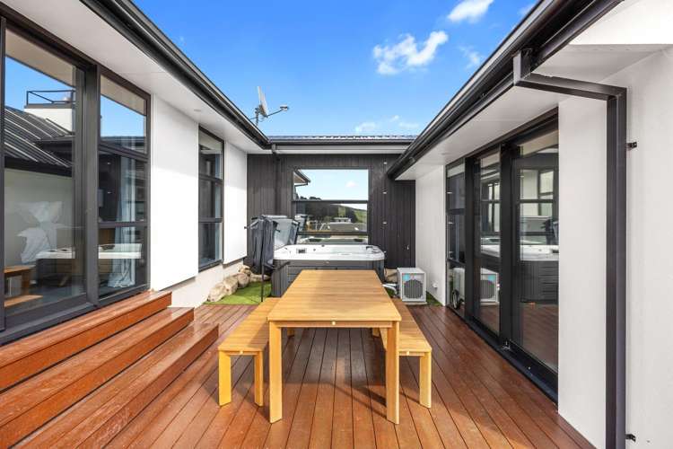8 Parkridge Place Mount Pleasant_16