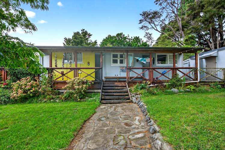 5528 Masterton Castlepoint Road Castlepoint_27