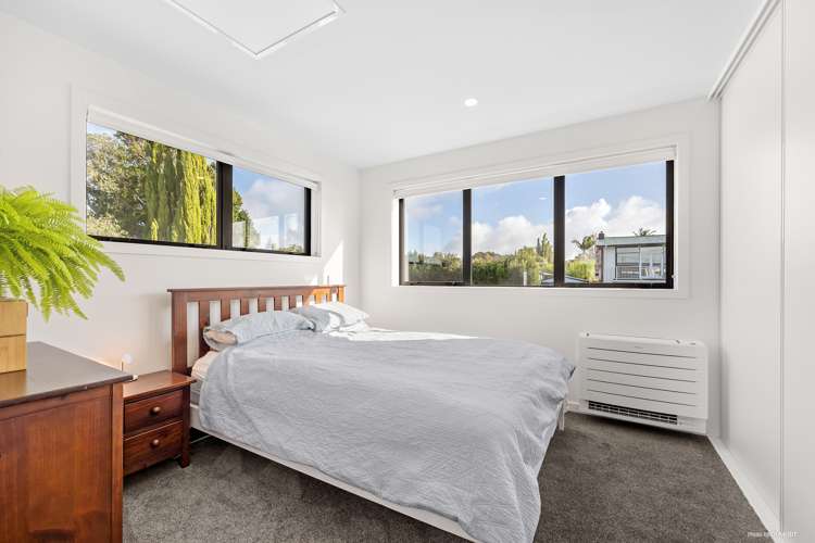 F/2 Ellen St Hillcrest_4