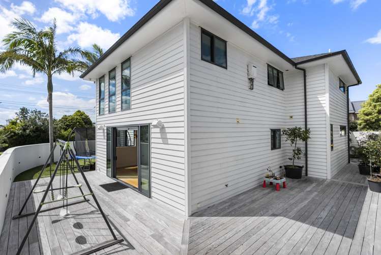 92A Flanshaw Street Te Atatu South_25