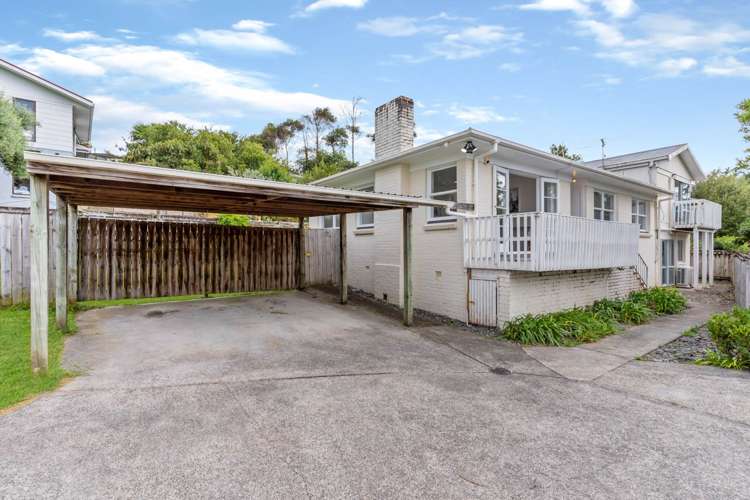 1/18 Jonathan Place Sunnynook_18