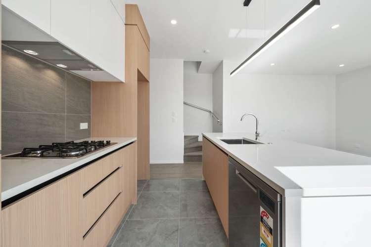 5 Kotiu Place Massey_6