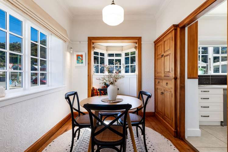 132 Lyall Parade Lyall Bay_5