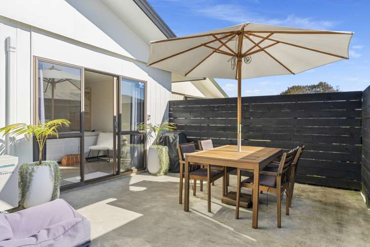 2/4 Mardi Place Mount Maunganui_14