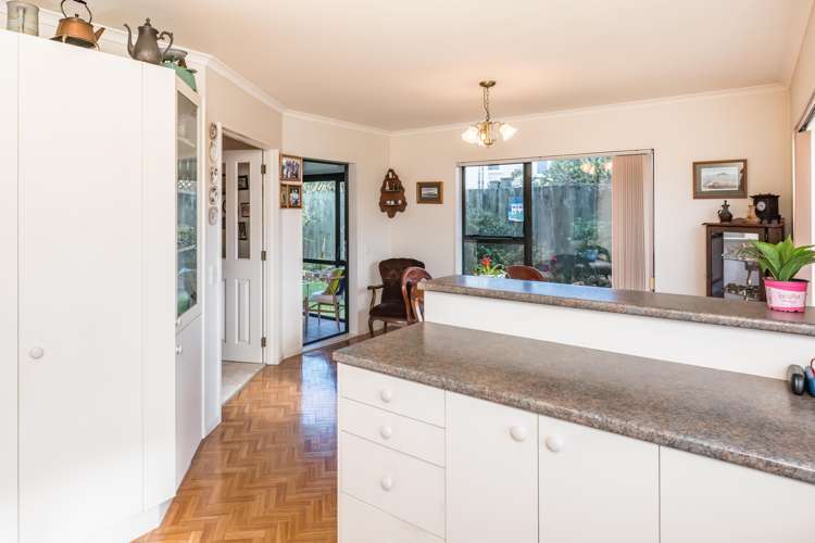 40b Ocean Road Paraparaumu Beach_6