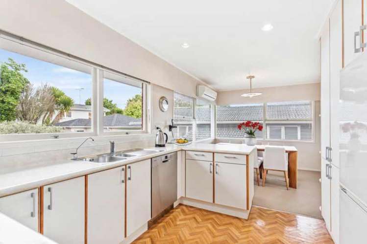 75 Ennis Avenue Pakuranga Heights_6