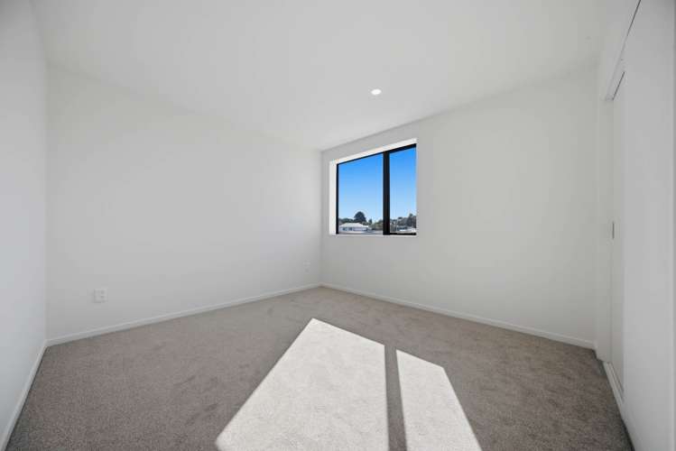 6 Stableford Crescent Opaheke_15