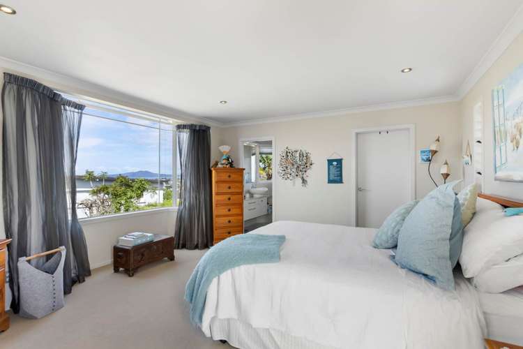 60 Sunrise Avenue Mairangi Bay_12