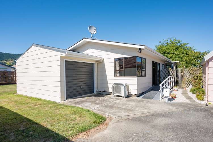 4 Dellwood Green Richmond_1