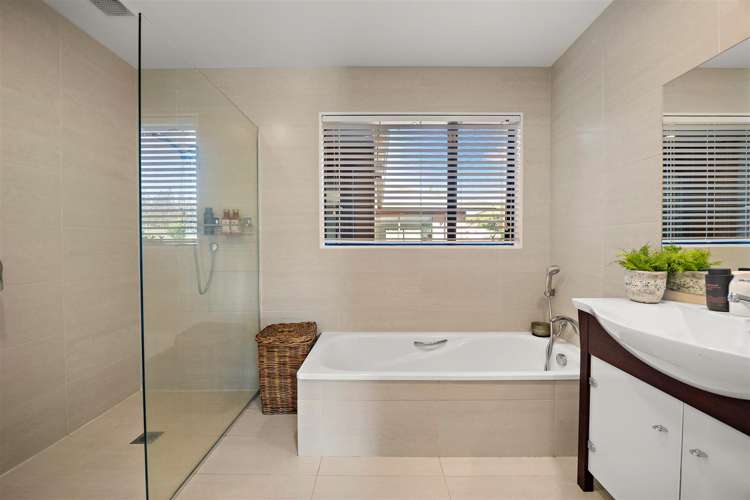 883 Peak Road Waimauku_24