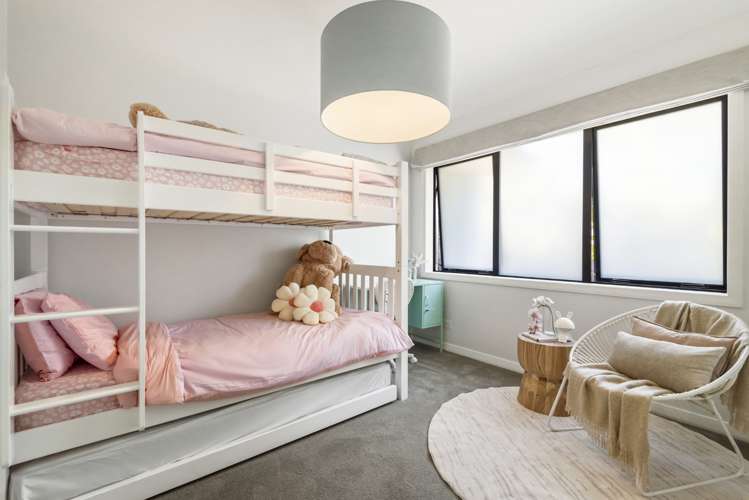 74 West End Road Westmere_16