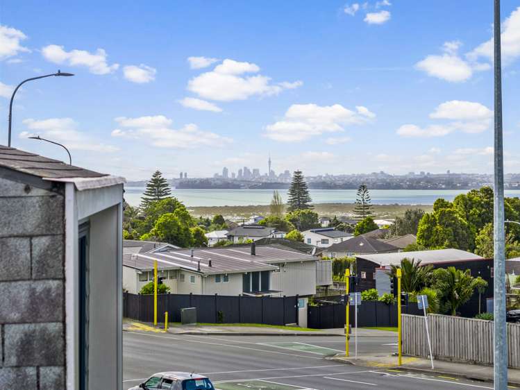 334 Te Atatu Road Te Atatu South_9