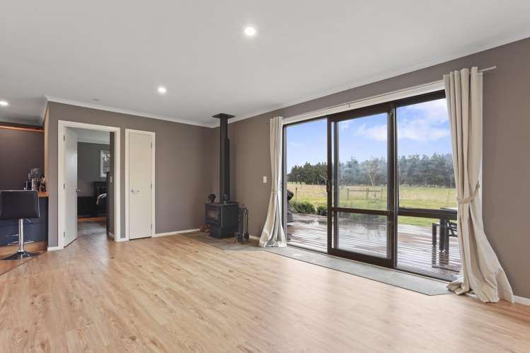 443 Ashley Road Cust_9