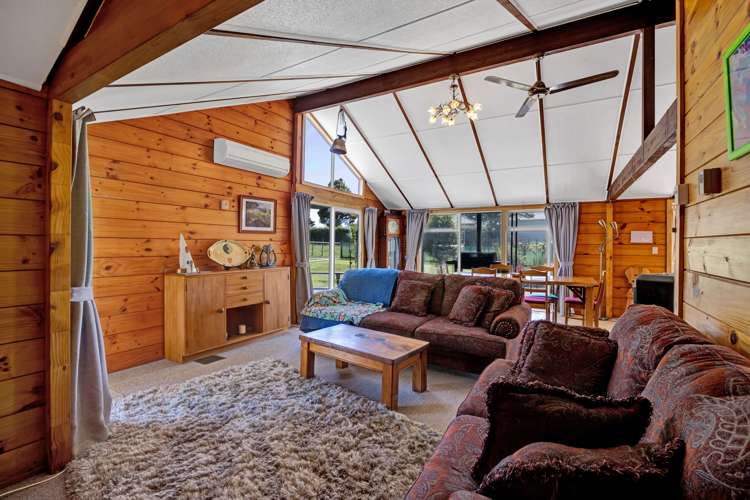 15 Fairbank Avenue Stratford_5