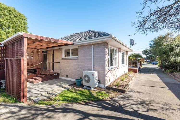 26 Warblington Street Aranui_13