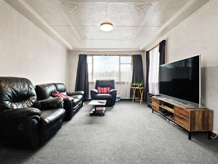 143 Main Road Fairfield_1