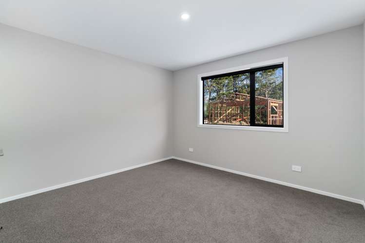 6 Lakefield Close Kingston_11