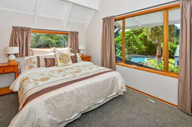 7 Sandiacre Way Browns Bay_16