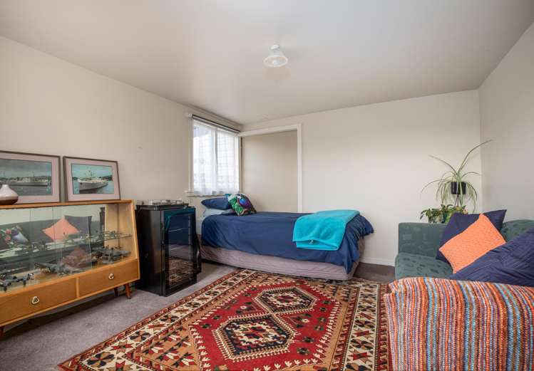 18 Branxholm Street Roxburgh_17